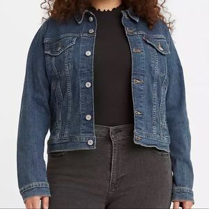Levi’s denim trucker jacket